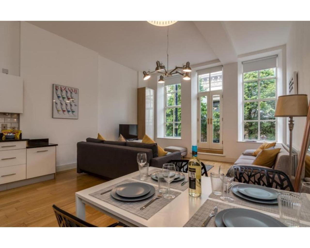 Fitzrovia Mansion Apartments In Belfast'S Cathedral Quarter Eksteriør bilde